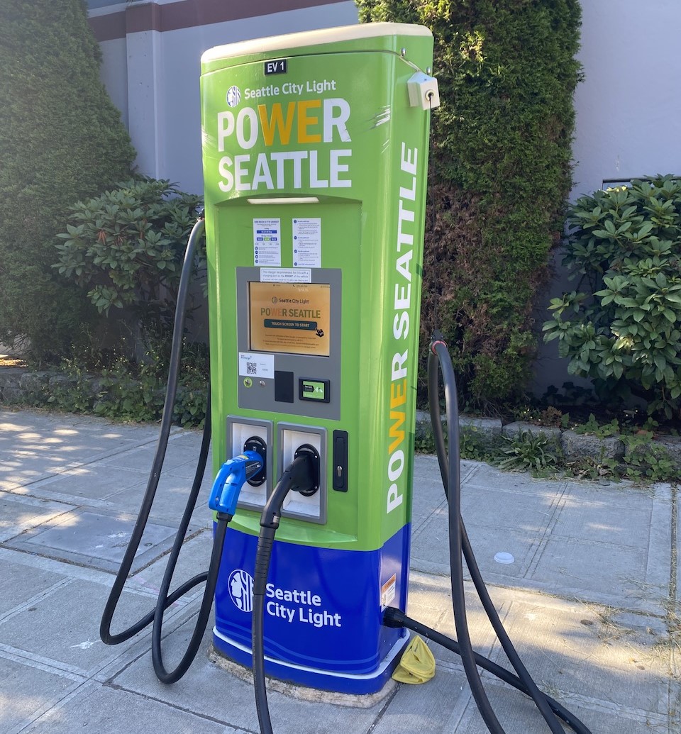 DC Fast Electric Vehicle Charger