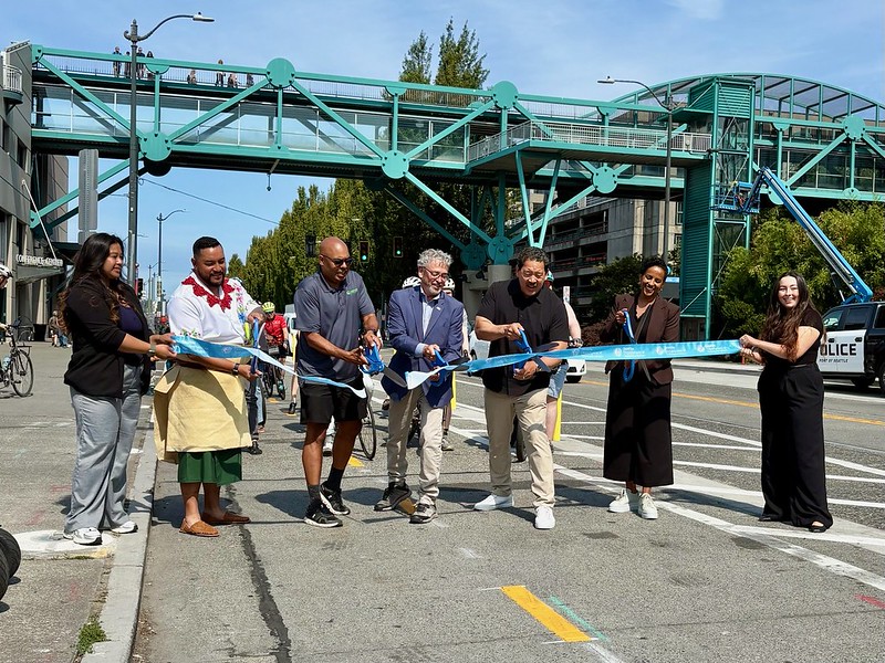 Ribbon cutting at the opening of the Alaskan Way Bike Lanes