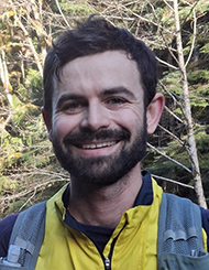 Travis Close headshot.