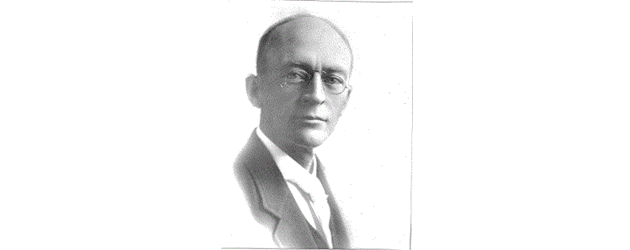 photo portrait of Hiram Gill