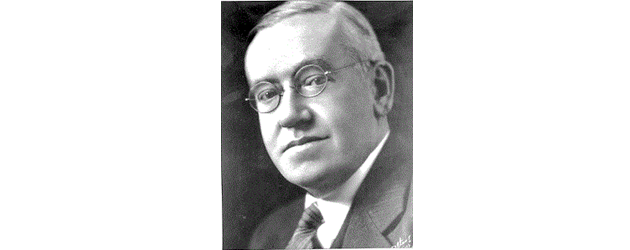 photo portrait of John Dore