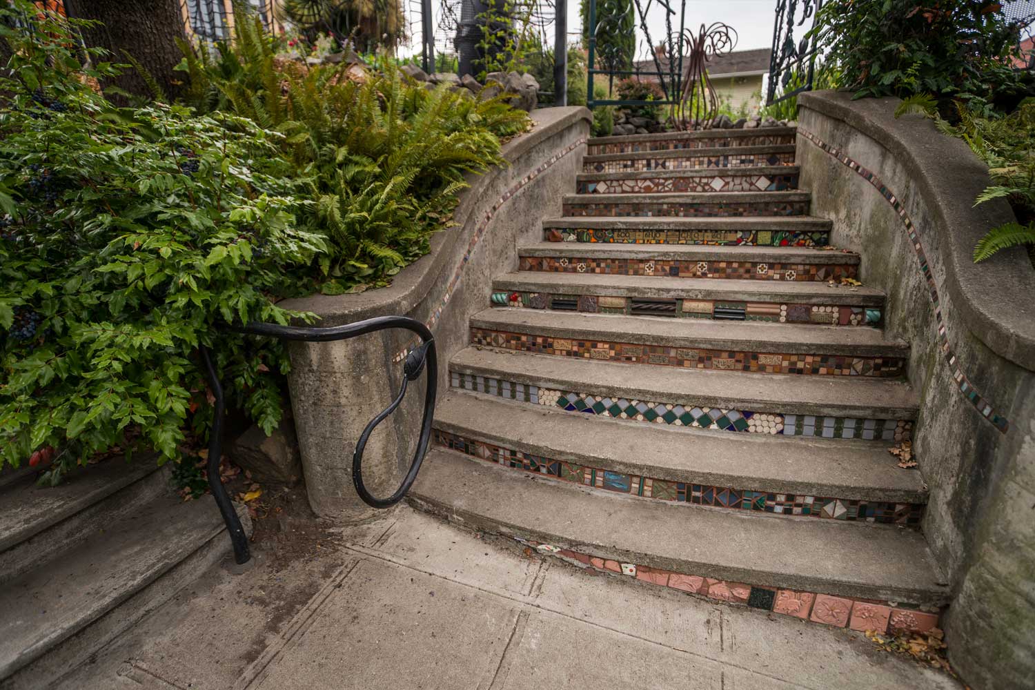 Belltown Cottage Park tiled staircase - Photo by TIA International Photography