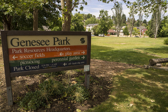 Genesee Park sign