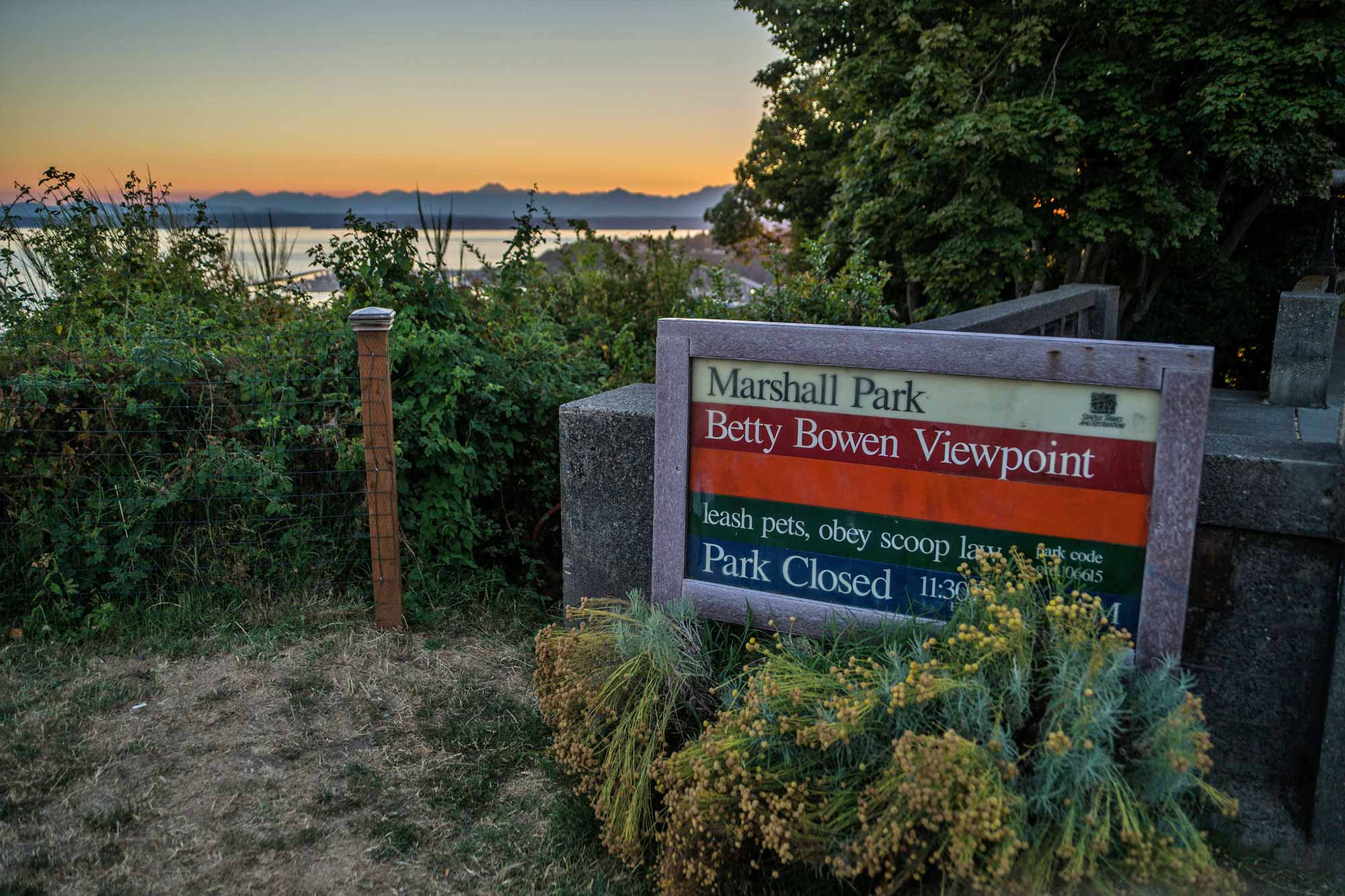 Marshall Park sign with overlook - Photo by TIA International Photography