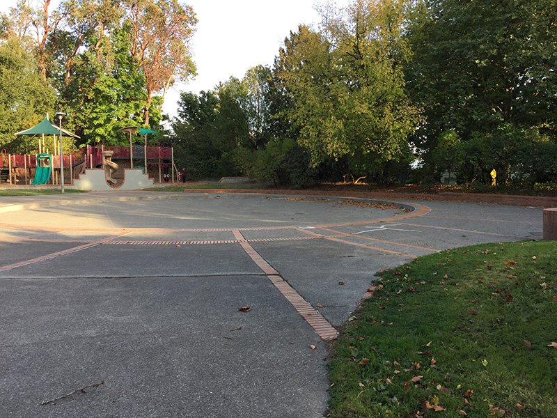 Peppi's Playground wading pool